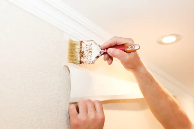 Pose de papier peint à Orchamps — revêtements muraux et toiles de verre